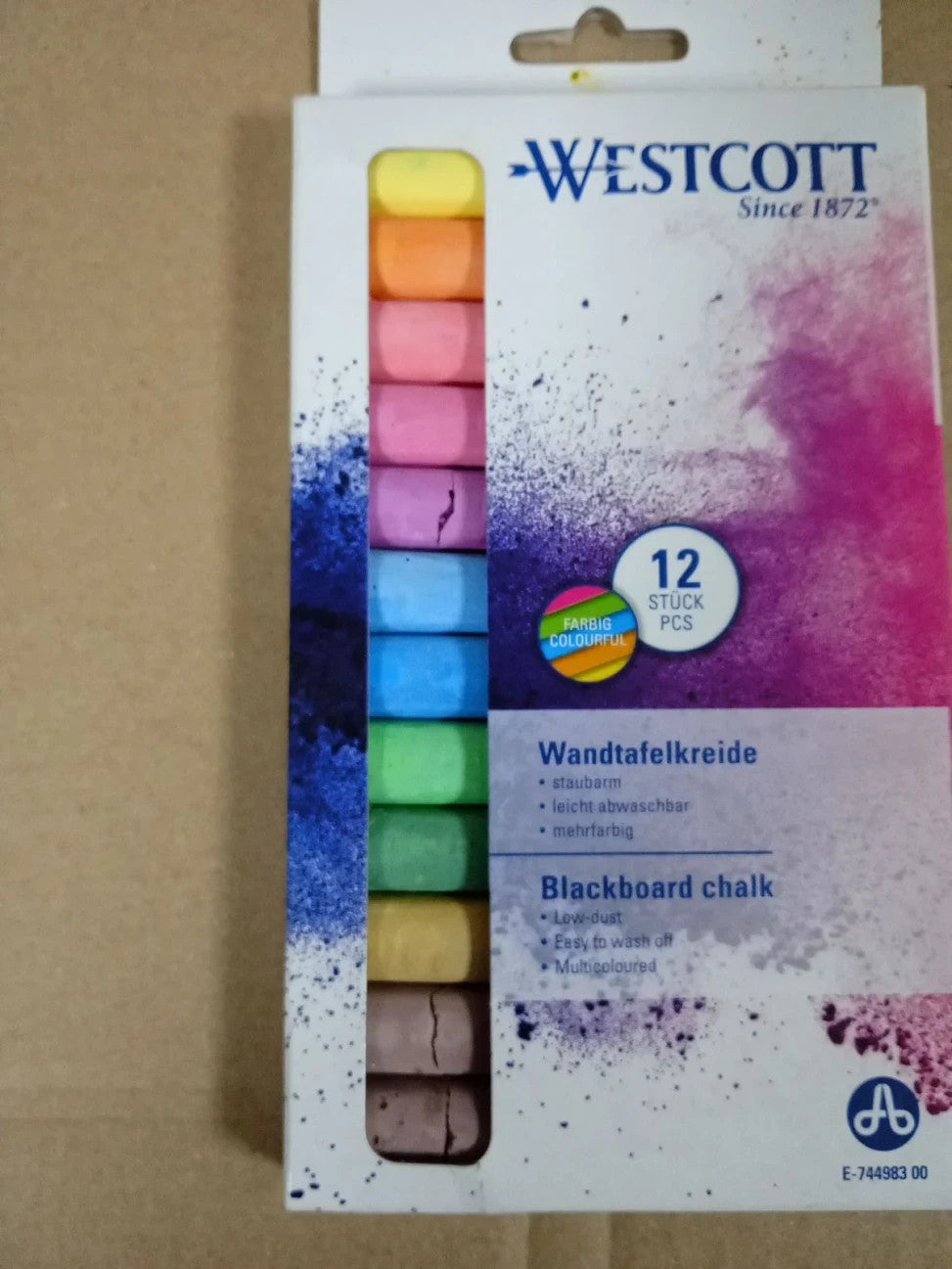 Westcott Chalk 12 Pieces Colourful 1.2cm Diameter Blackboard 8.5cm Long Low Dust