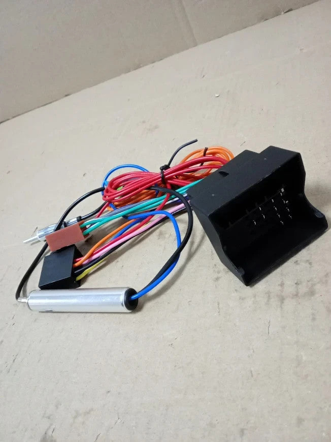 Soundway Car Stereo ISO Radio Adapter Wiring Harness Connector Lead Loom New