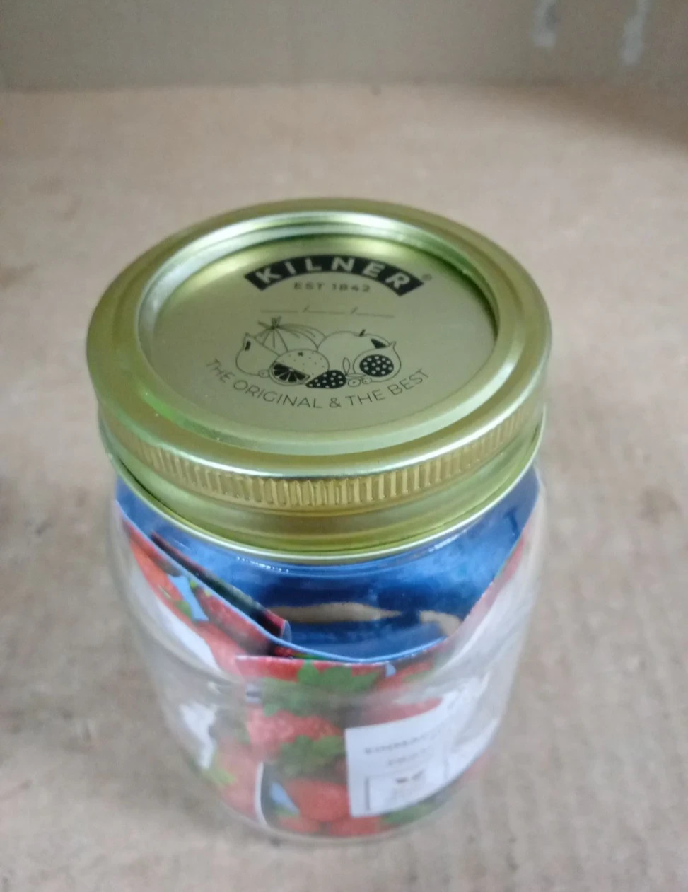 Kilner 0.5L  Lid Preservation Jar Round Glass Screw Top Storage Jam Chutney