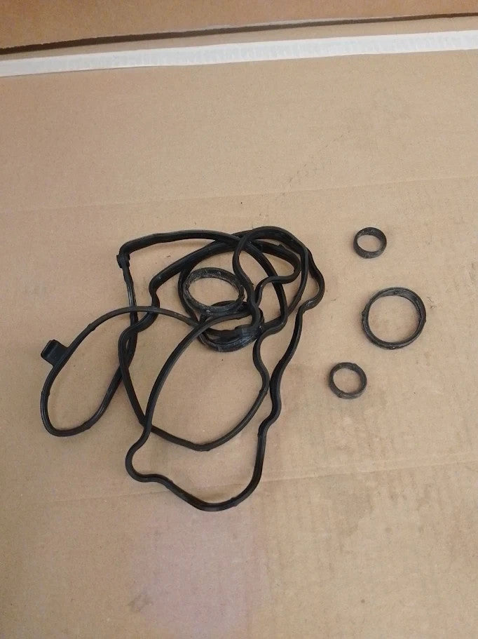 Elring 898.100 Gasket Set Cylinder Head Cover Durability Quality Black