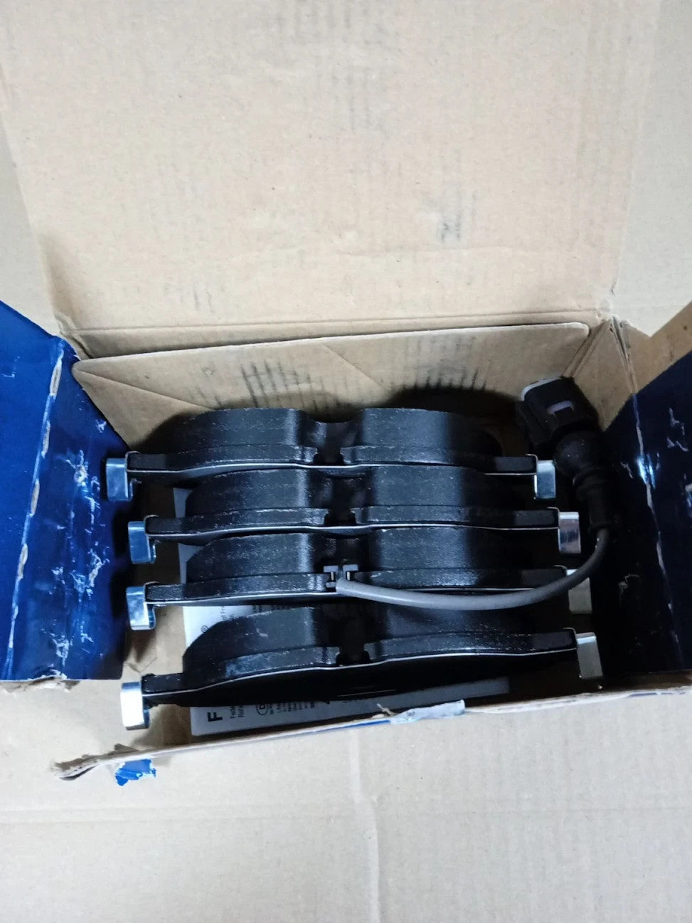 Bosch BP1505 Brake Pads Car Front Axle Quality Reduced Noise Dust ECER90 4 Pads
