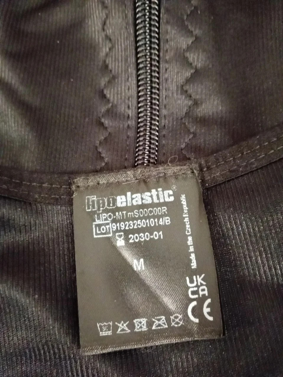 LIPOELASTIC MTmS Comfort Gynecomastia Compress Zipper Vest Medium Black