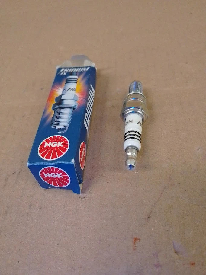 NGK 3521 CR9EIX Iridium IX Spark Plug For Car Truck Pack Of 1 New