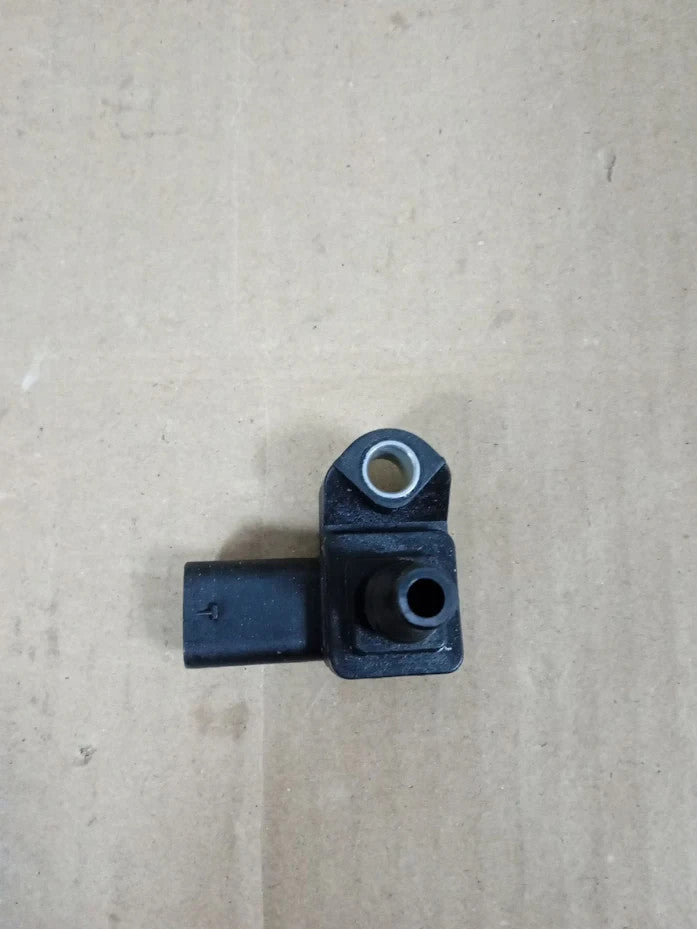 Febi Bilstein 171781 Suction Pipe Pressure Sensor Engine Management Design New