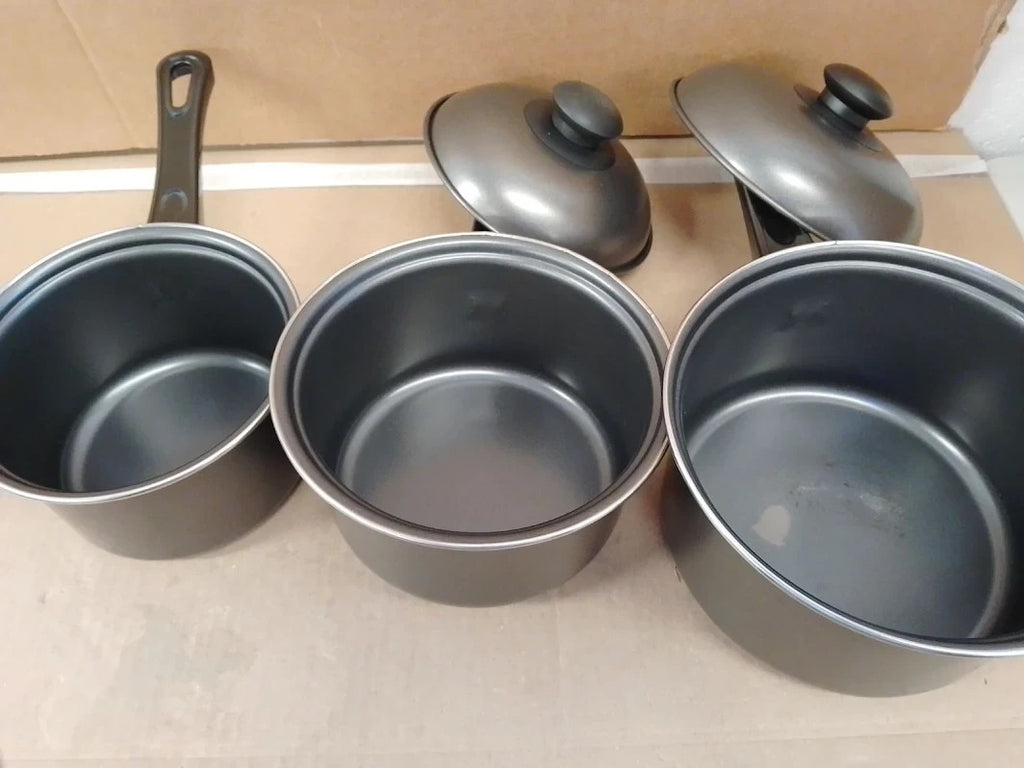 Home Essentials 3 Pieces Non Stick Carbon Steel Pan Set Kitchen Cookware Set