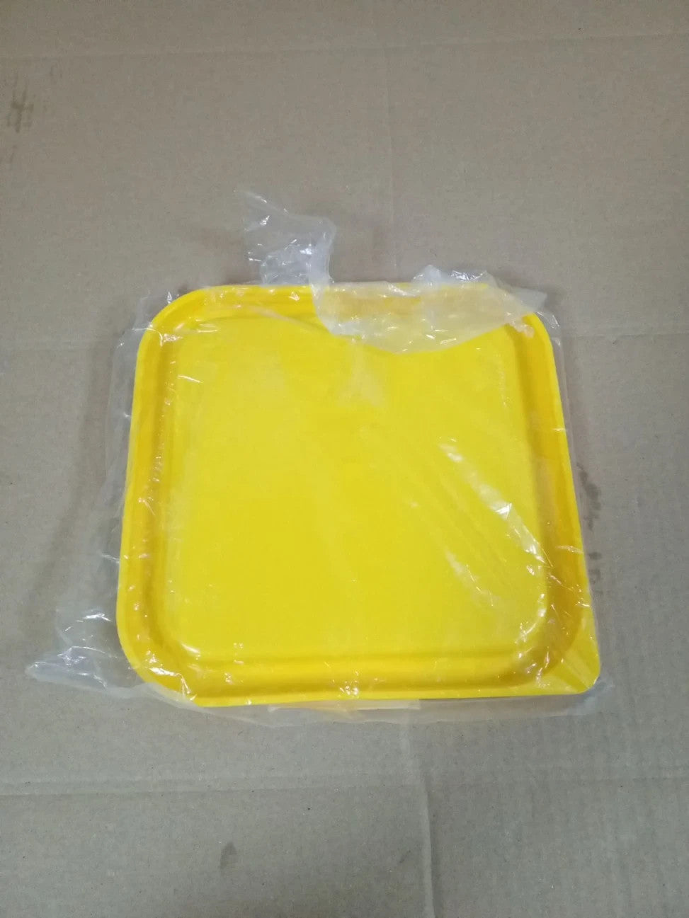 Hygiplas Square Yellow Lid Fit Small 1.5/3.5L Dishwasher Safe Tight Seal