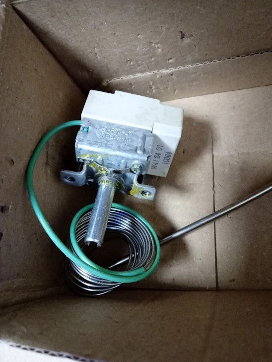 Stoves 263100015 Genuine Original Belling New World Beko Oven Thermostat