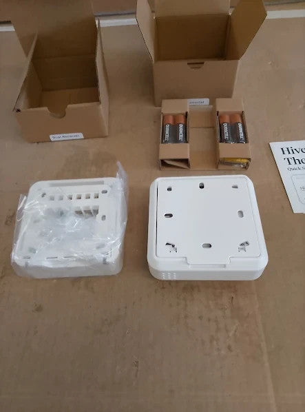Hive Thermostat Heating Hot Water Control Conventional Boiler 15x62x62cm New