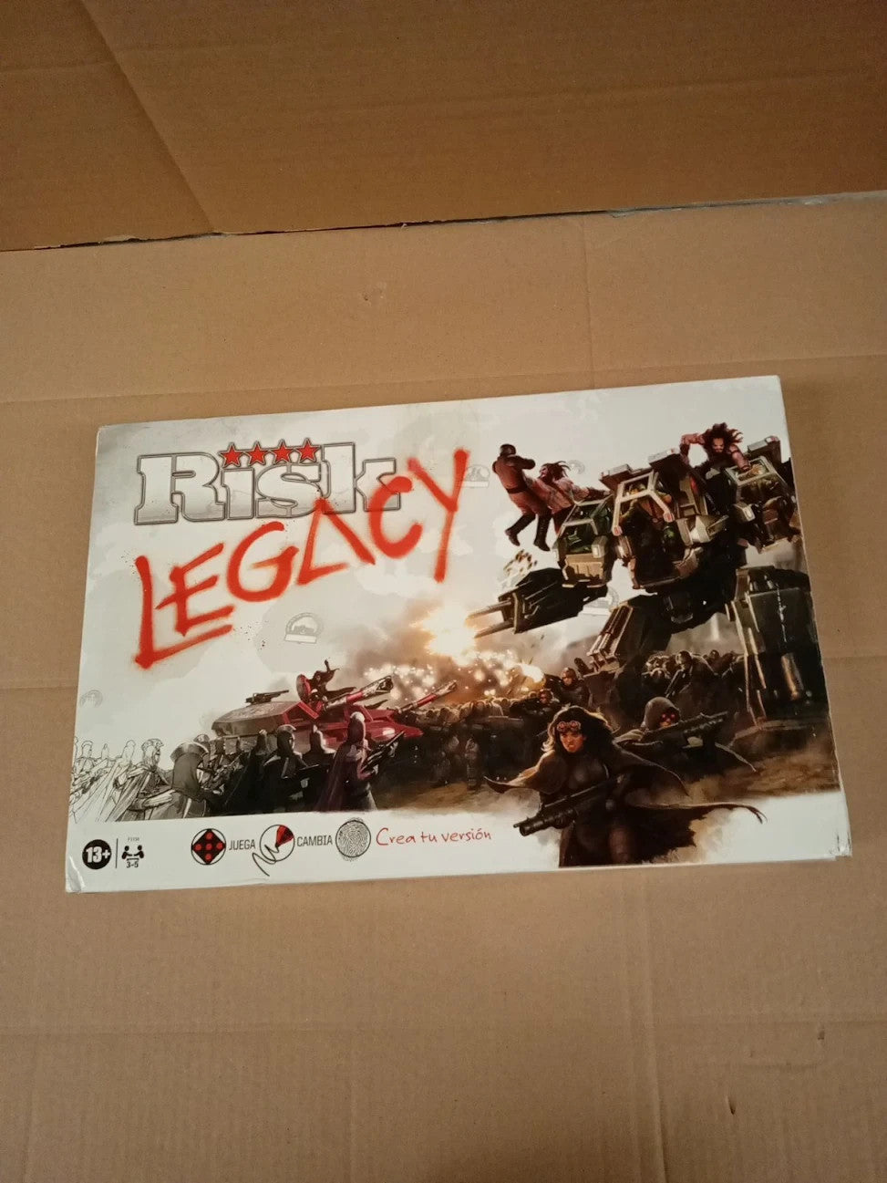 Hasbro Gaming Risk Legacy Board Game 6 Players Ages 15+ Cardboard Papier New