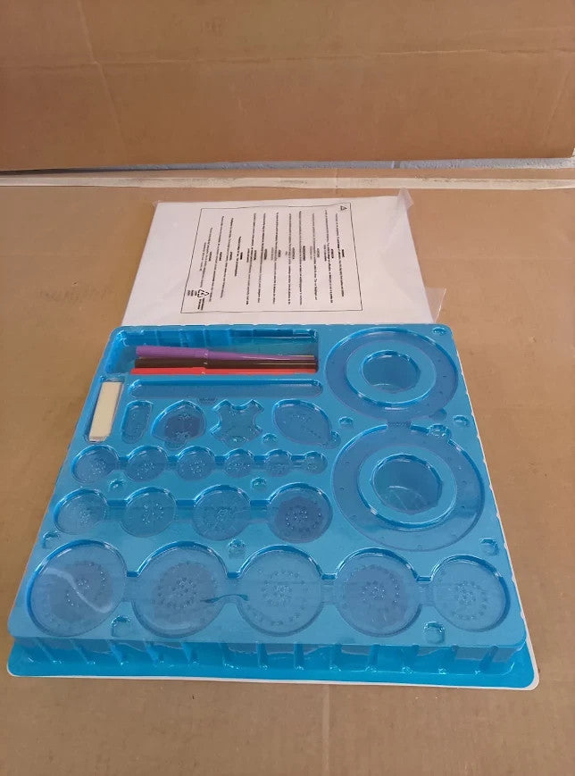Spirograph Original Set Create Amazing Endless Designs 30 Pieces 8+ New