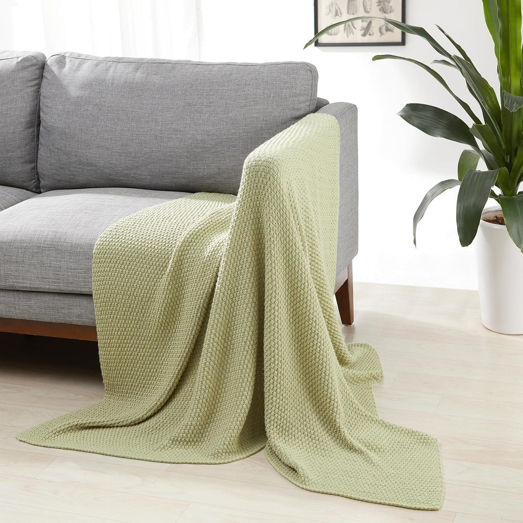 Amazon Basics Chunky Cable Knit Throw Blanket Couch Sofa Bed Lightweight New