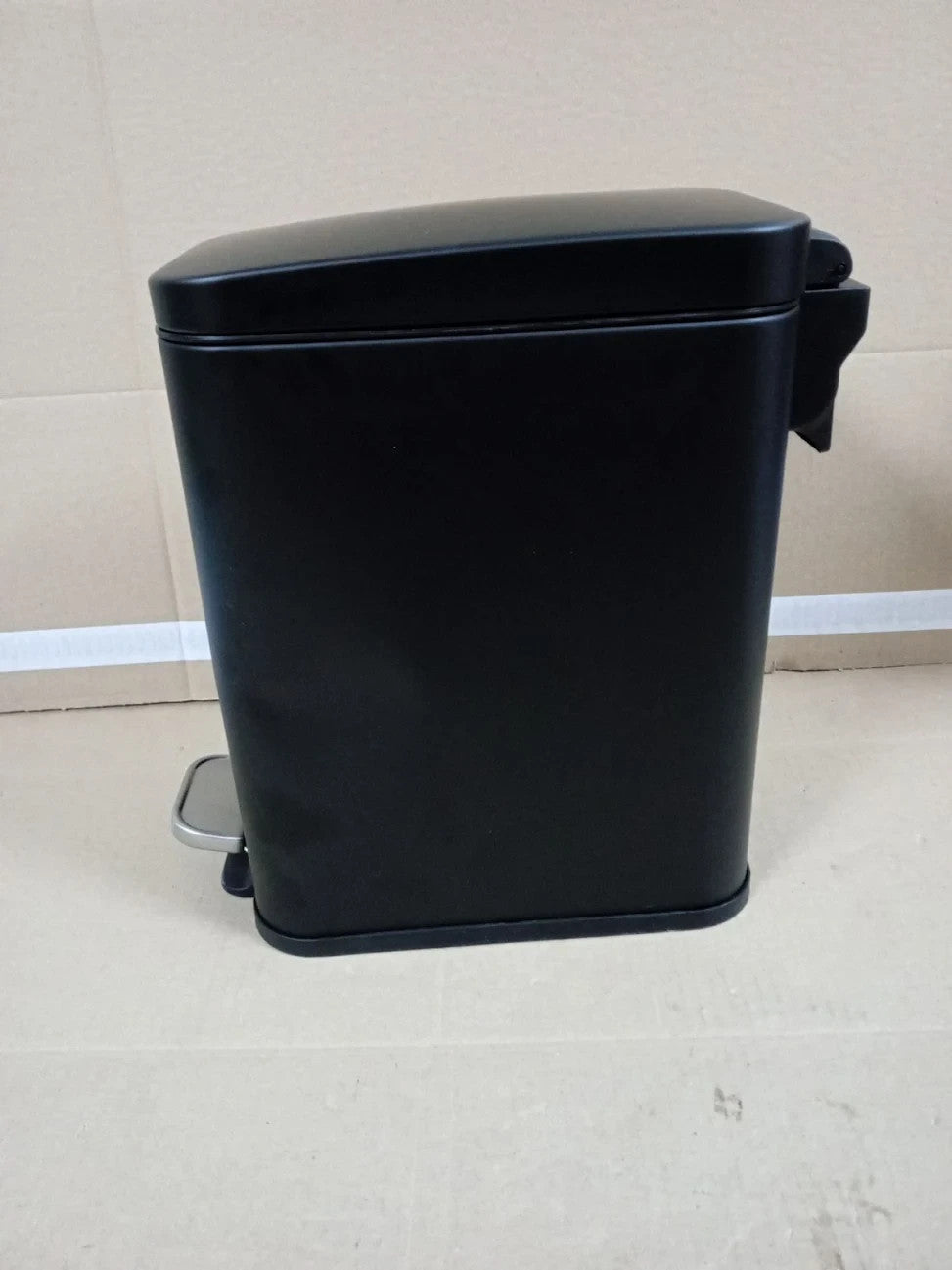 SONGMICS Bathroom Bin Narrow Pedal Toilet Bin Lid Slim Small Spaces Steel Black