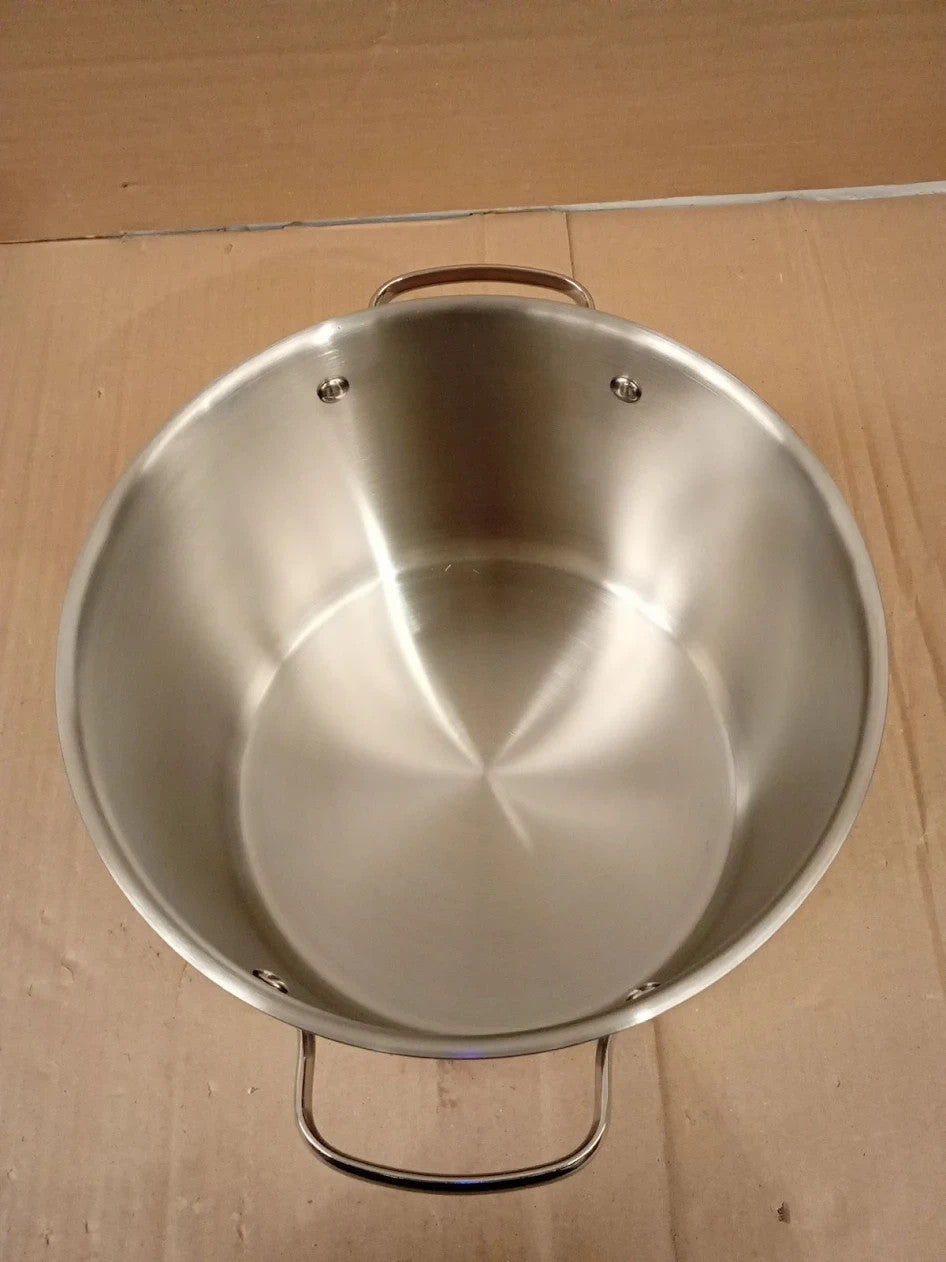 Amazon Basics Stainless Steel Stock Pot With Lid 7.6L Silver 25.2x33.5x24.3cm