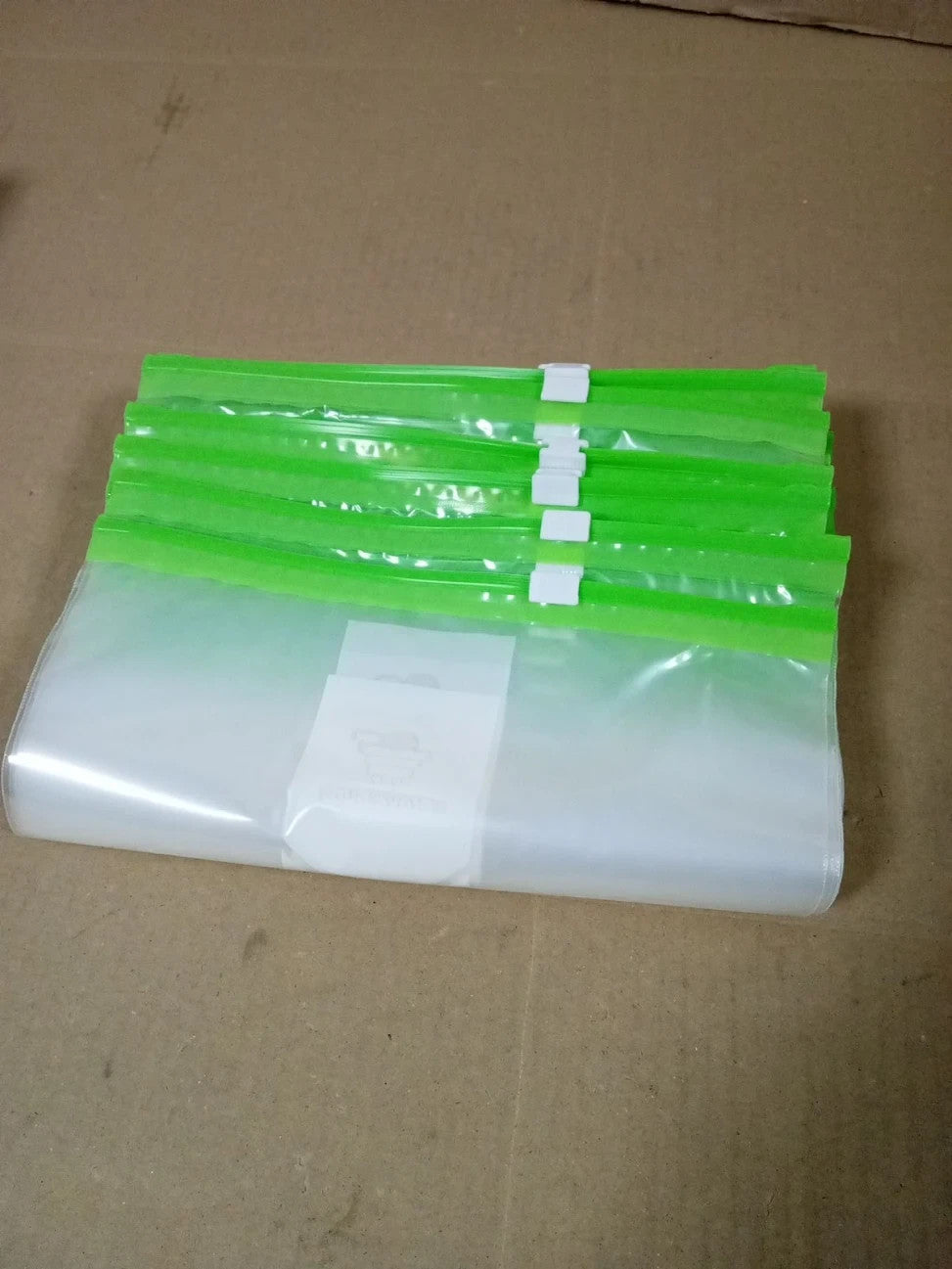 Stove Sun 40 Small Ziplock Freezer Smart Reuseable Food Bags Clear 22x23x3cm New