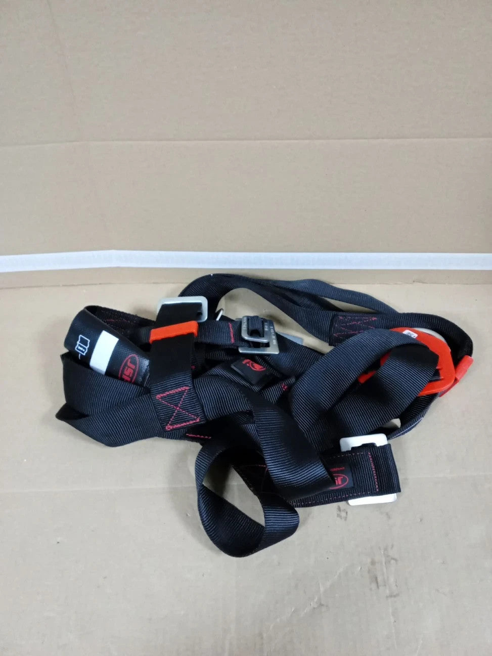 JSP SPARTAN Restraint Kit Black One Size Height Safety Harness & Lanyard New