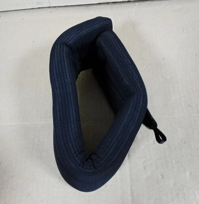 Willcom Soft Cervical Neck Support Collar Foam Brace Black Medium 11.5-14 New