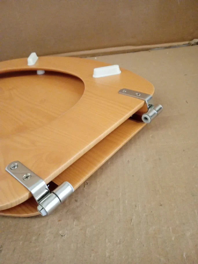 Argos Home Pine Effect Toilet Seat Adjustable Hinges 45.4x36.9x5.2cm Natural New