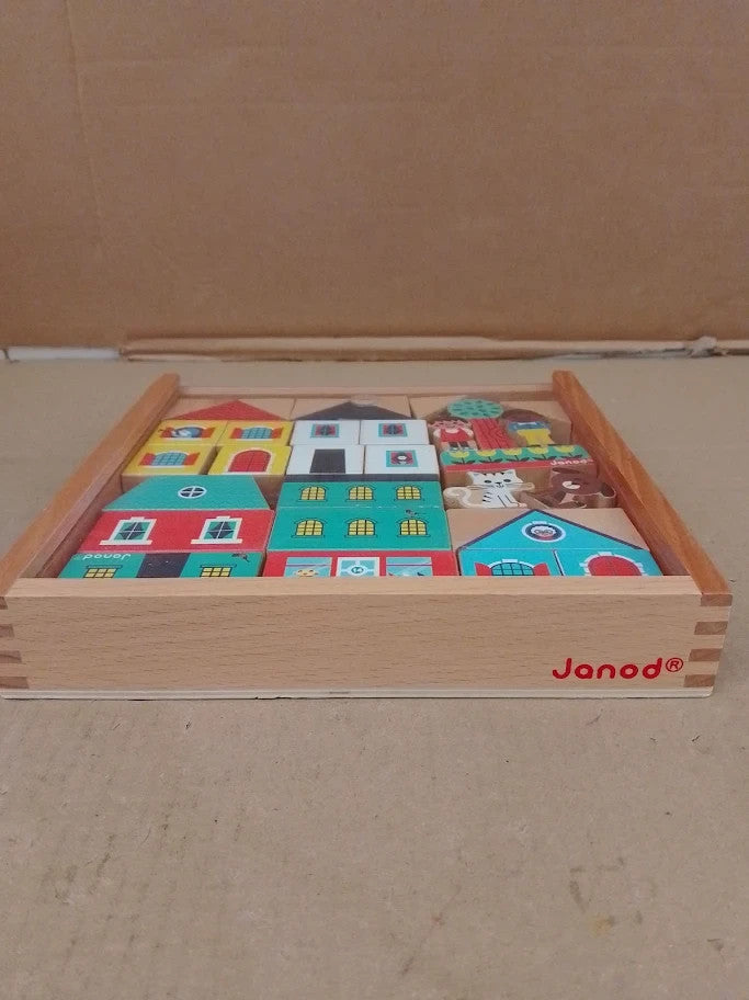 Janod Set 36 Solid Wood Cubes City Theme Ideal Complement Car Mats 2+ New