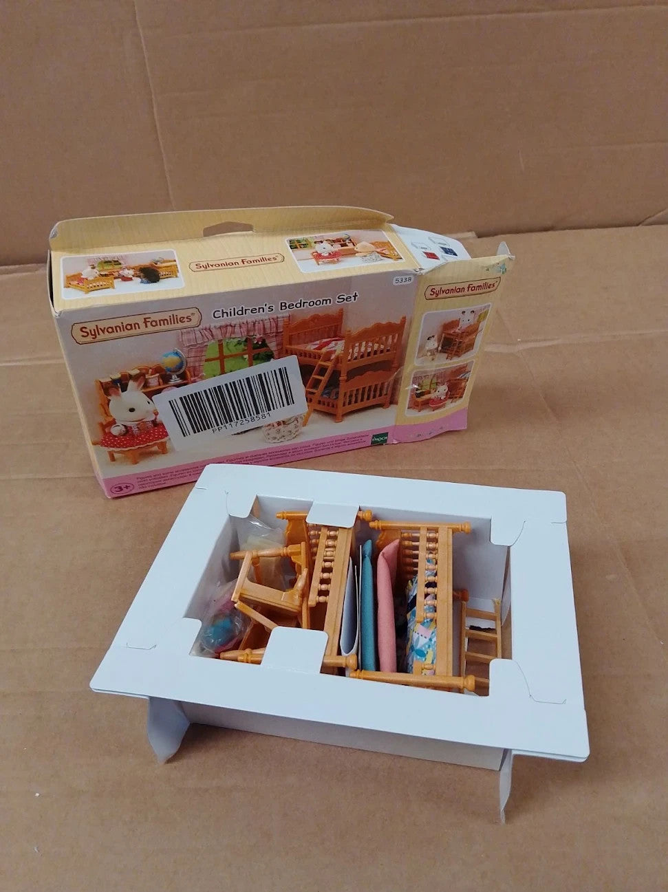 Sylvanian Families Suite Dollhouse Furniture Miniature Toy Quality Design New