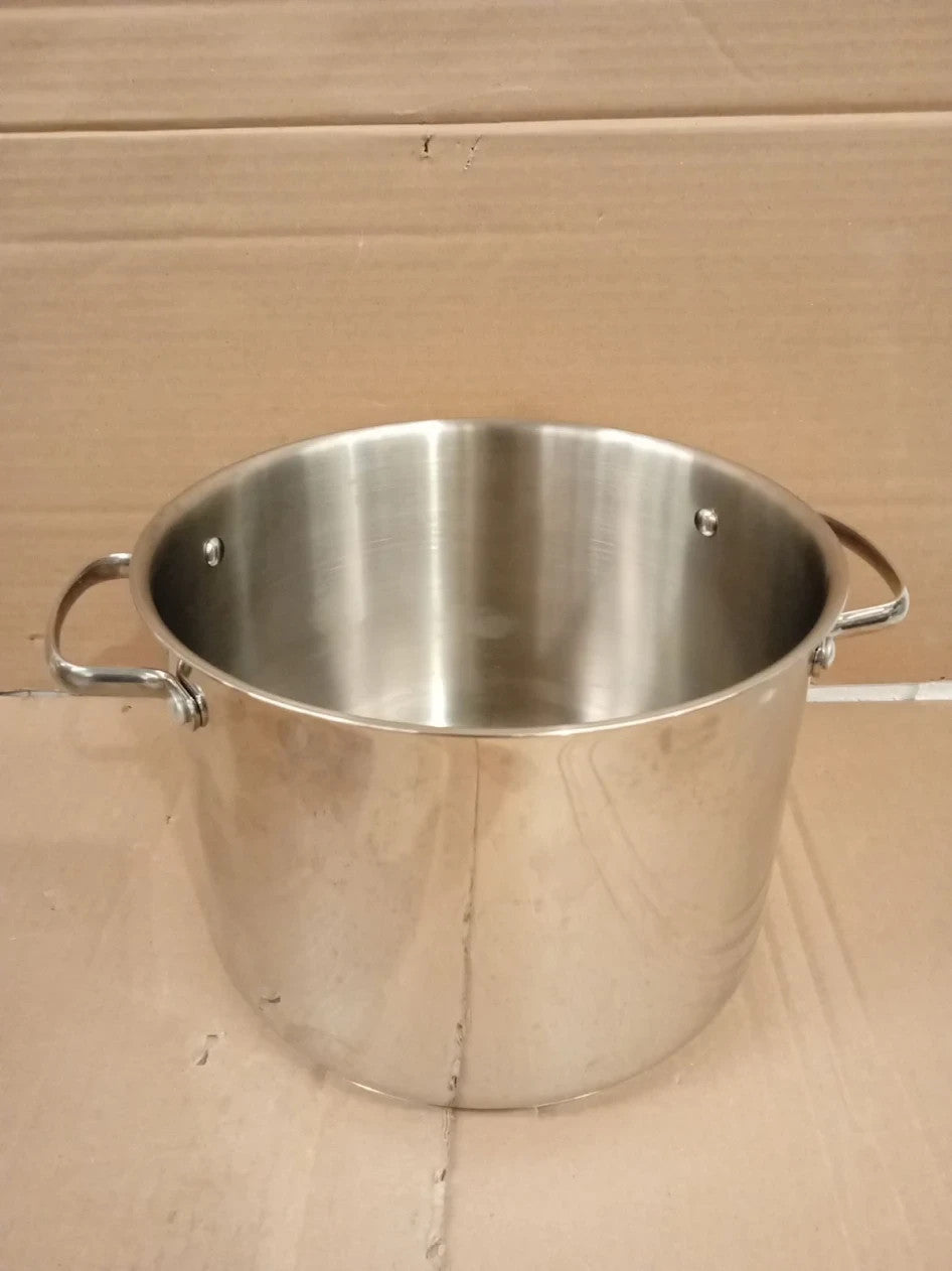 Amazon Basics Stainless Steel Stock Pot With Lid 7.6L Silver 25.2x33.5x24.3cm