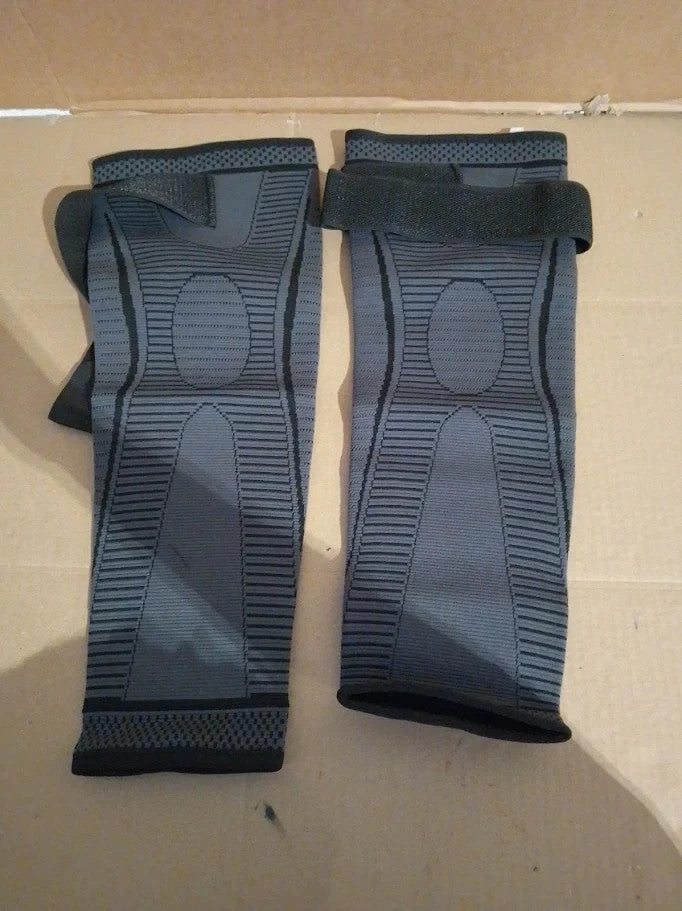 Adjustable Compression Knee Support Braces Pair M/L Grey Sports Running Gym New