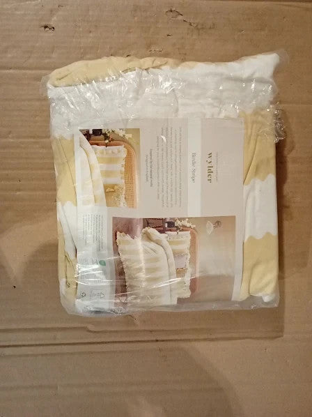 Wylder Birdie Stripe Duvet Cover Set Reversible Cotton Rich Frilled 200x200x1cm