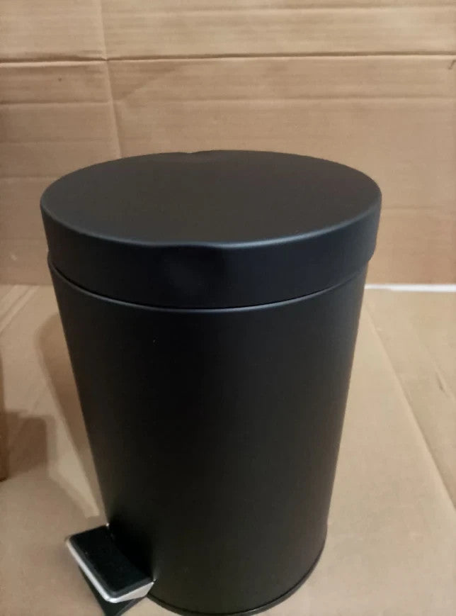 Argos Home 3 Litre Capacity Bathroom Pedal Bin Black 25.1x22x17cm