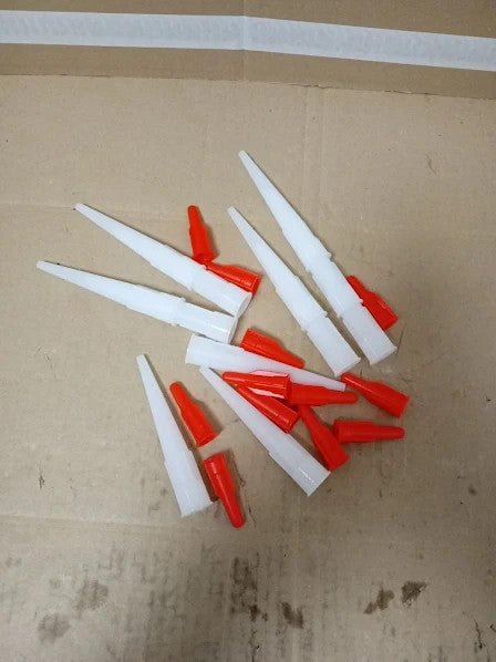 12pcs Spare Silicone Sealant Nozzles Tube Resealable Sealant Red Caulk Cap New