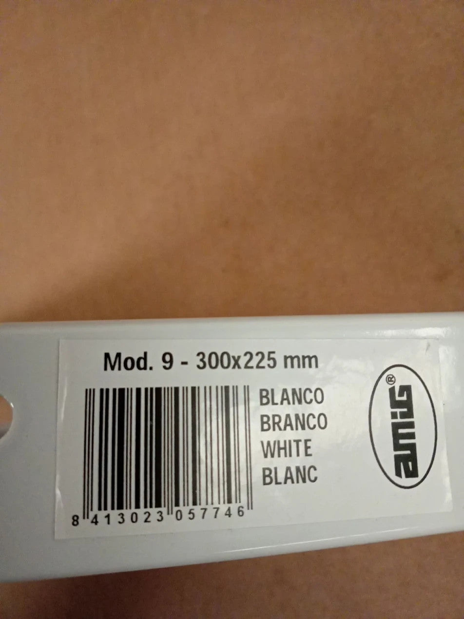 Amig Model 9 Shelf Wall Bracket Robust 300x225mm Up To 260kg White Steel