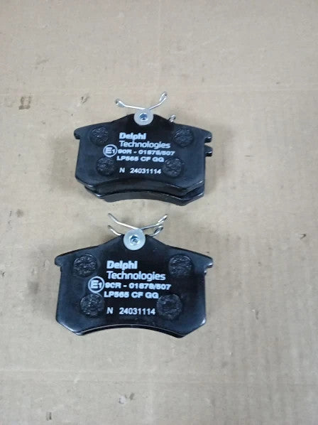 Delphi LP565 Brake Pad Alloy Steel 2.028 Lb Rear 12.4x9.2x9.2cm New