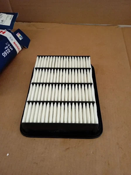 Bosch S0165 Car Air Filter Moisture Resistant Performance Part 28x93x100mm New