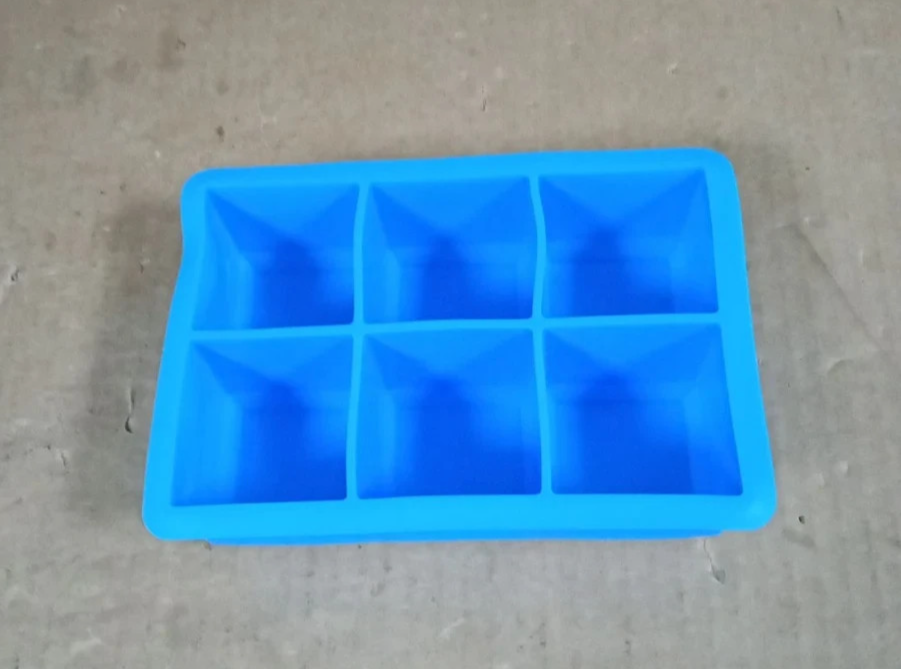iNeibo Silicone Large Cube Tray Silicone Mold Make 6 Pieces 2in Ice 1 Pack Blue