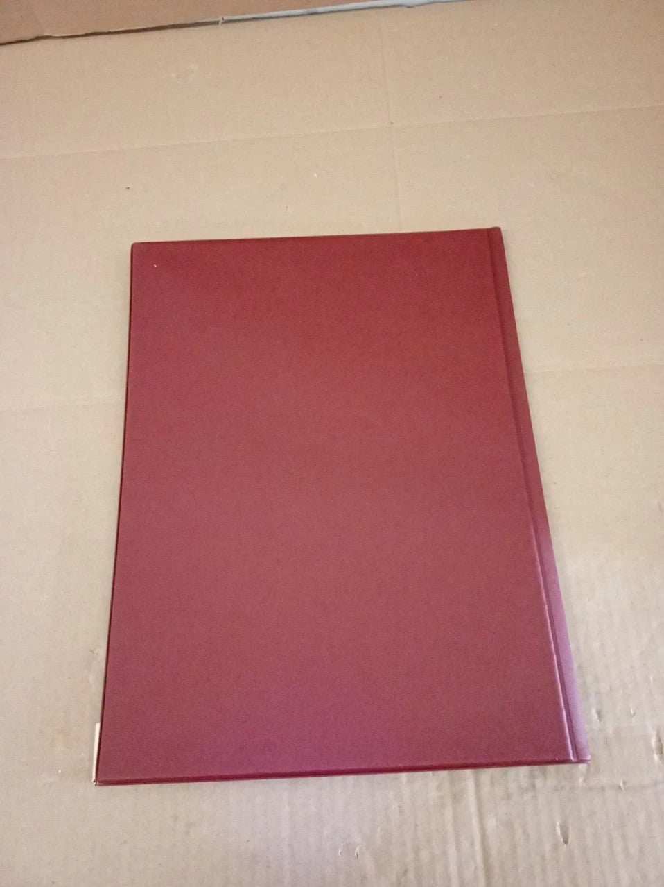Securit Premium Faux Leather A4 Menu Holder 8 Page To View Sleek Display Folder