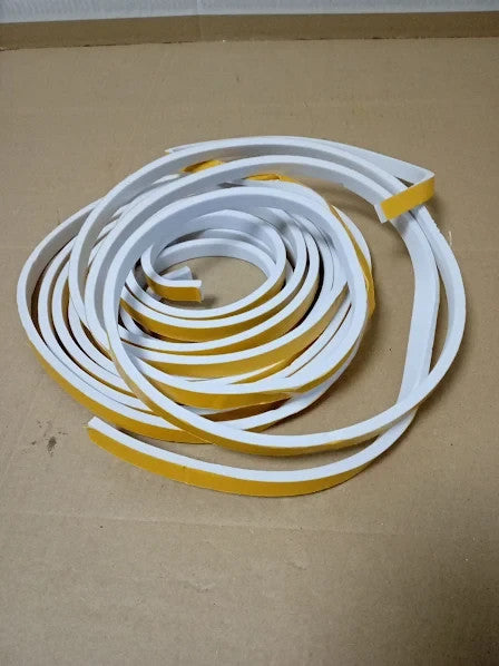 Nznsml 2 Rolls Foam Draught 12x6mmx10m Excluder Tape Windows White New