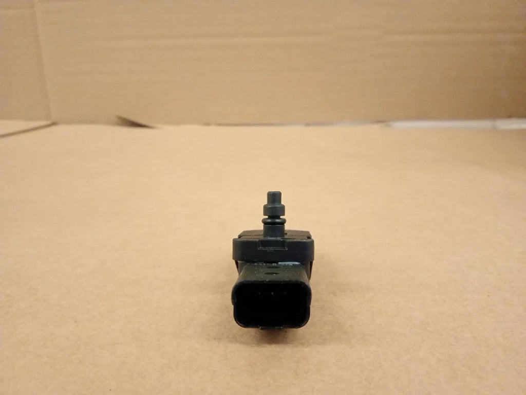 Febi Bilstein 37740 Manifold Pressure Sensor One Pack Plastic 6.1x4.7x4.5cm