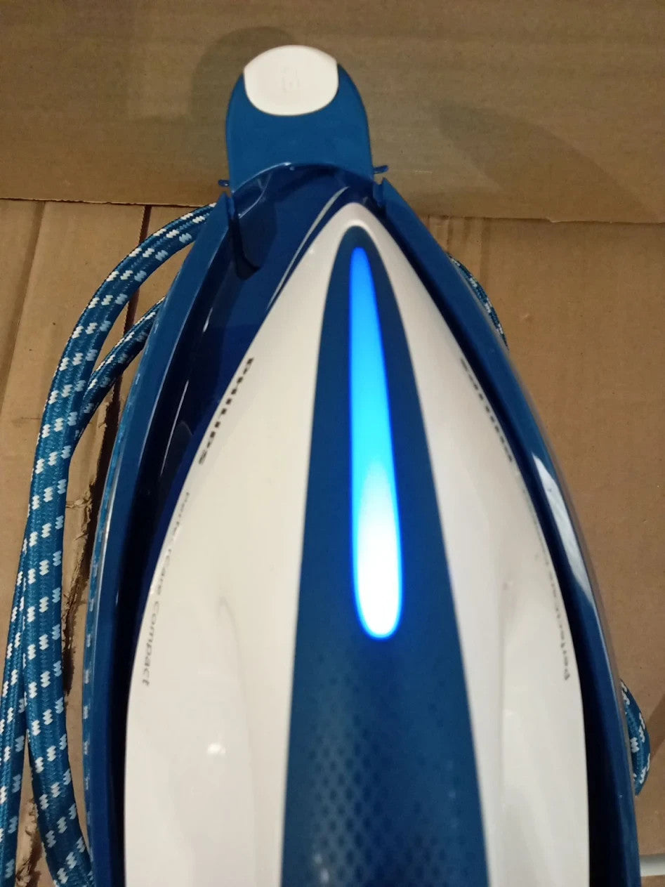 Philips PerfectCare Compact Steam Generator Iron 400g No Burns 2400W GC7840/26