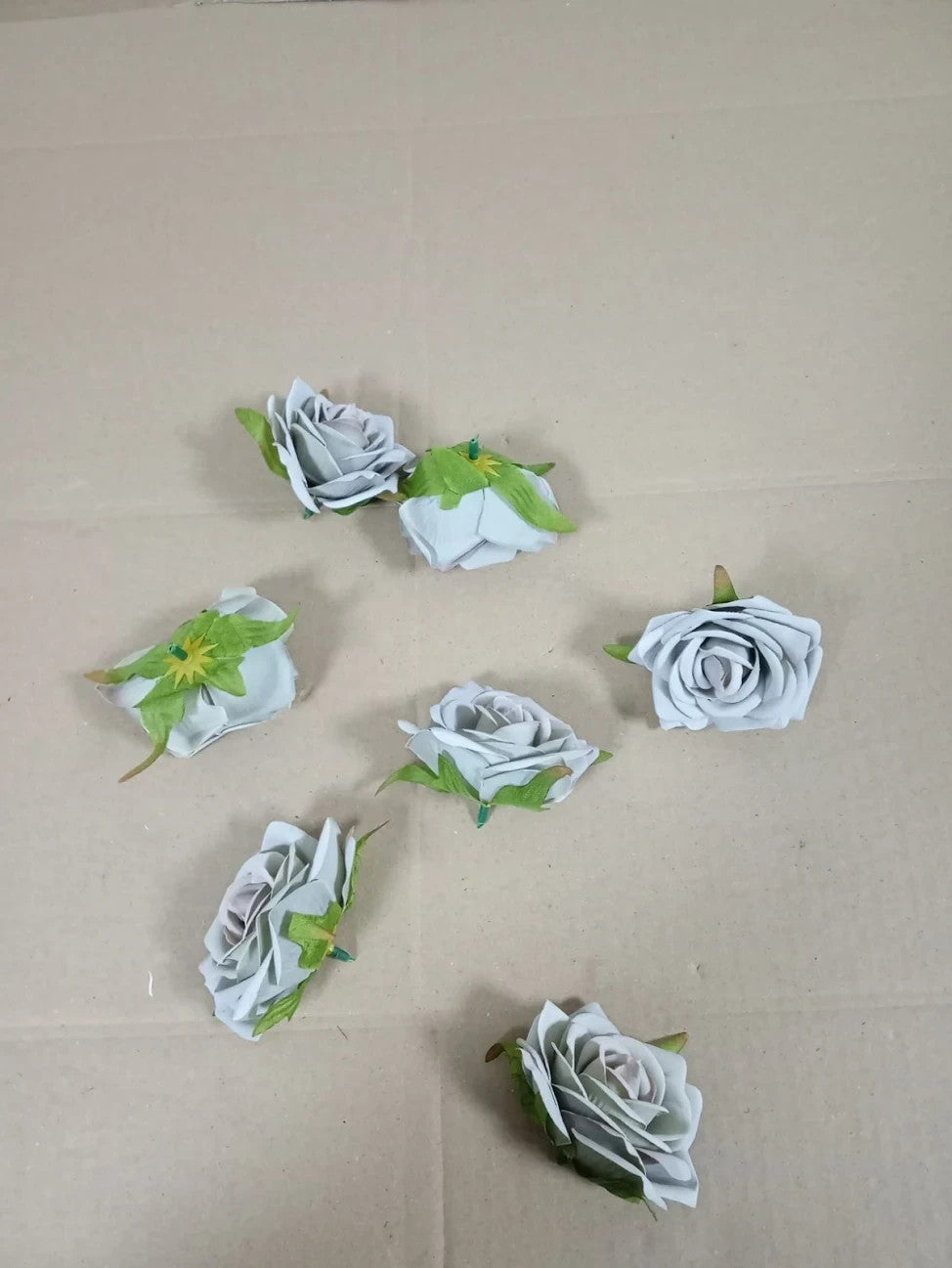 The Baked Studio 7 Pieces Artificial Silk Rose Head Realistic Flowers New