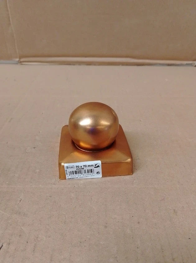 Connex HV4298 70x70mm Copper Post Caps With Ball