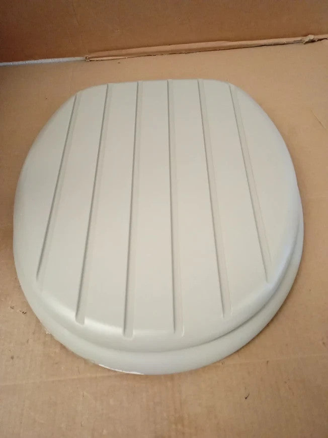 Argos Home Tongue Groove Style Toilet Seat Adjustable 45x37.3x5.3cm