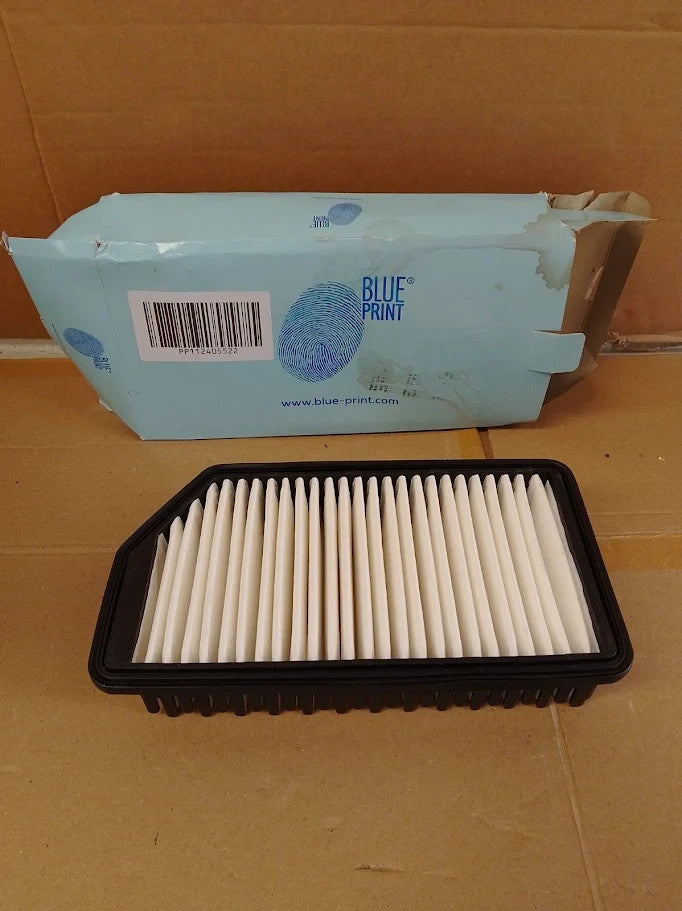 Blue Print ADG022135 Air Filter Replacement Part 15.2x5.6x29.3cm New
