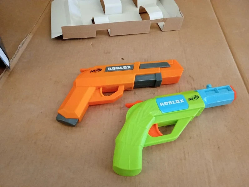Nerf F2479EU4 Roblox Jailbreak Armoury 2 Blasters 31.8x4.4lx20.3Hcm 8+ New