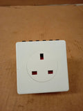 STATUS Timer 7 Day Digital Timer Light Switch White UK Plug S7DDT3 10x5x10cm