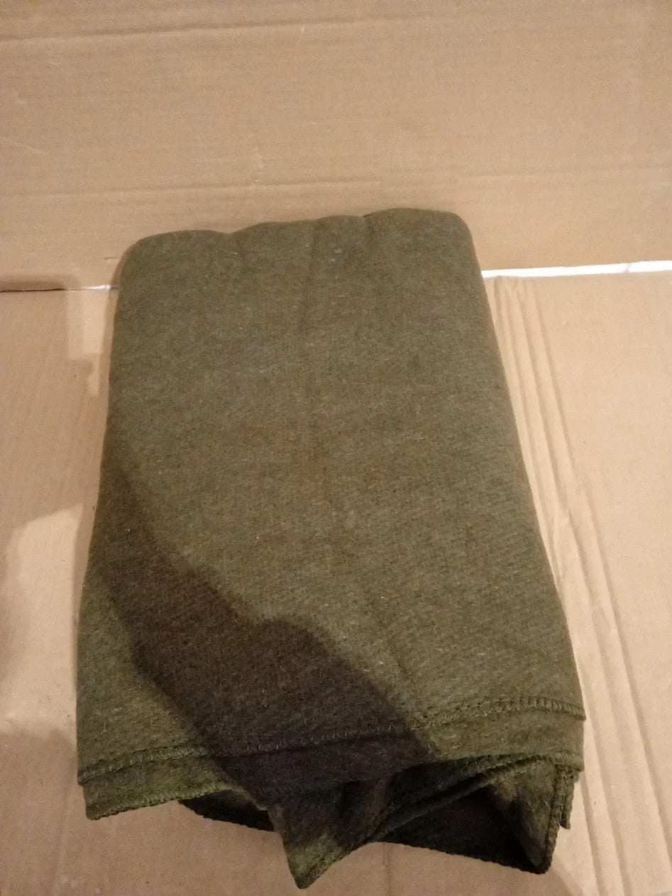 Everone Olive Drab 80% Wool Fire Retardant Blanket 66x90in Durable Minimalist