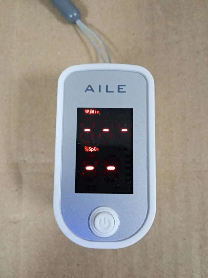 AILE Pulse Oximeter Blood Oxygen Saturation Monitor Large Display Lanyard New