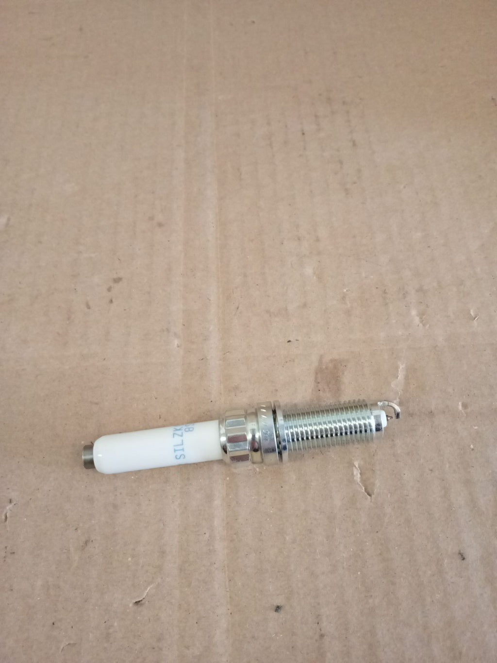 NGK Spark Plug SILZKGR8B8S 94201 Iridium IX Car Metal 1 Pack New