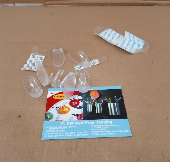 Command Clear Medium Hooks Strips 7 Pieces Holds 900g Damage Free Durable Design