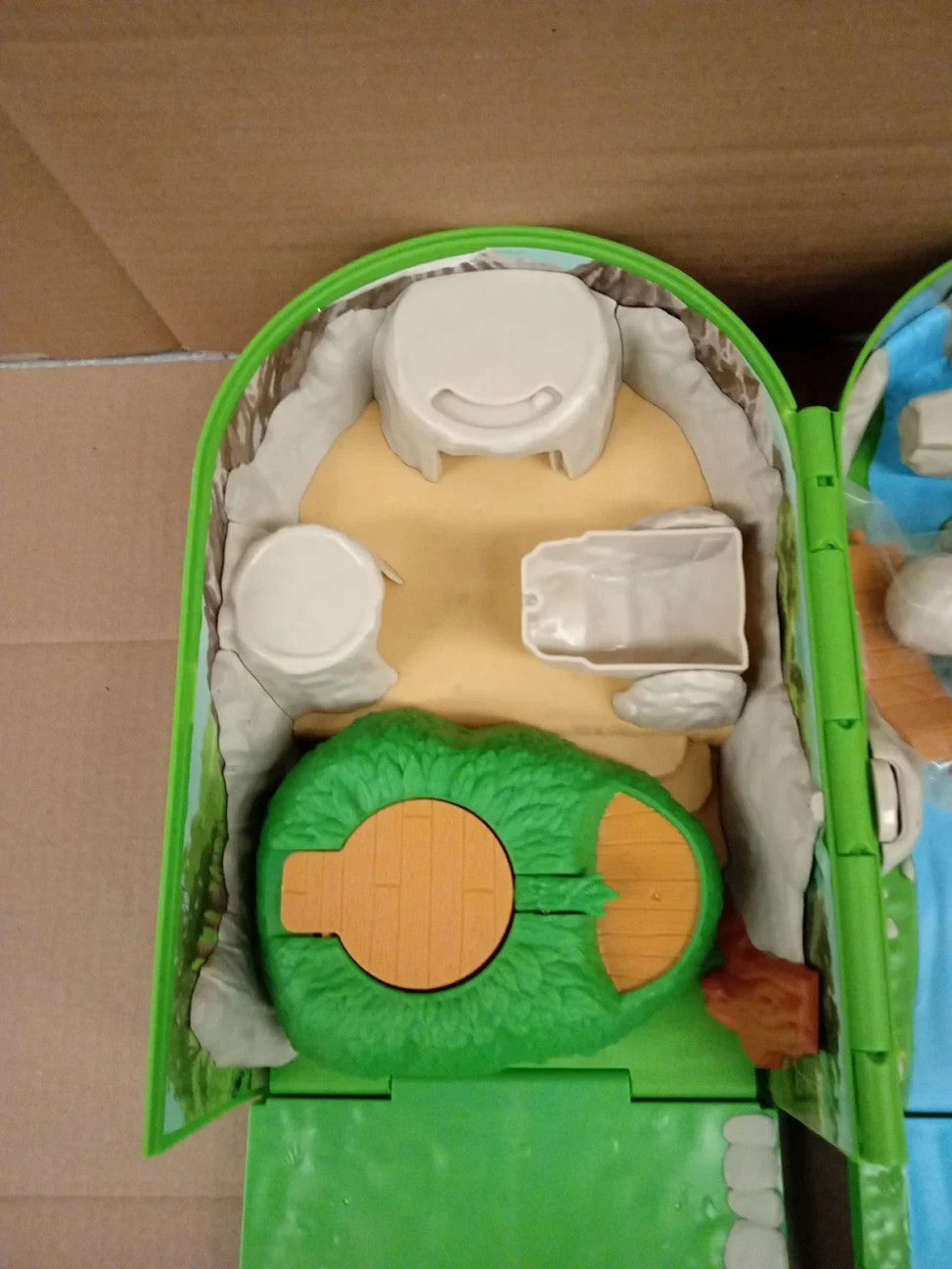 Pokemon CARRY CASE PLAYSET Gotta Catch Em All Bounding Boulder Trap