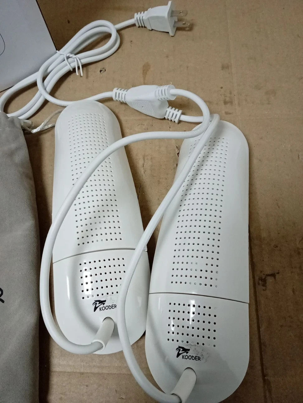 KOODER Boot Shoe Foot Dryer Eliminate Bad Odor & Sanitize Shoes White