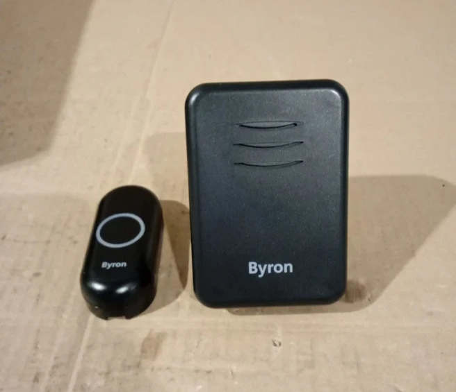 Byron DBY 22352BS Wireless Plug in Doorbell Set 150m Range 16 Melodies Black