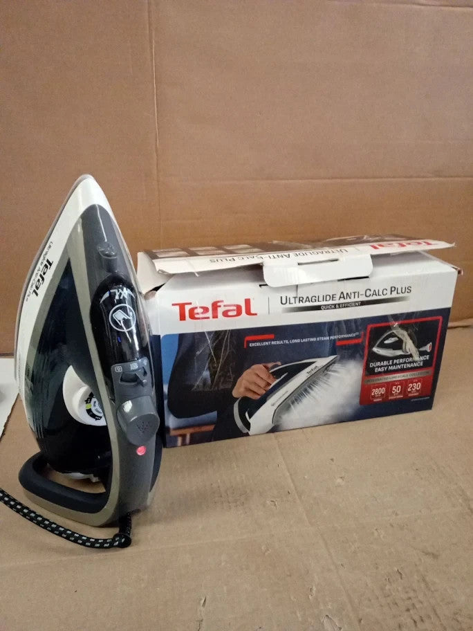 Tefal Ultraglide Plus Steam Iron 2800w 230g/min To 50g/min Continuos Steam New